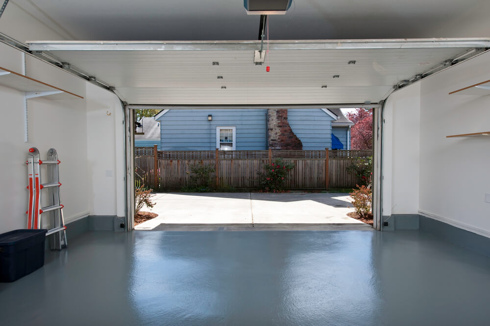 How to Clean Oil Off Garage Floors